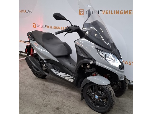 Motorscooter, piaggio, scooter - 300 mp3 hpe, 2020 - afbeelding 12 van  50