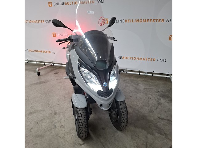 Motorscooter, piaggio, scooter - 300 mp3 hpe, 2020 - afbeelding 24 van  50