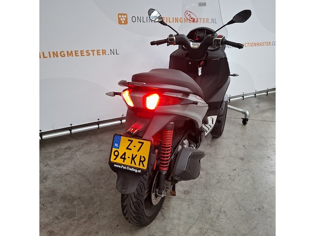 Motorscooter, piaggio, scooter - 300 mp3 hpe, 2020 - afbeelding 25 van  50