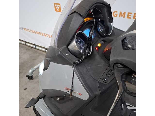 Motorscooter, piaggio, scooter - 300 mp3 hpe, 2020 - afbeelding 37 van  50