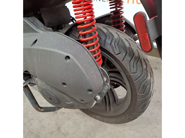 Motorscooter, piaggio, scooter - 300 mp3 hpe, 2020 - afbeelding 43 van  50