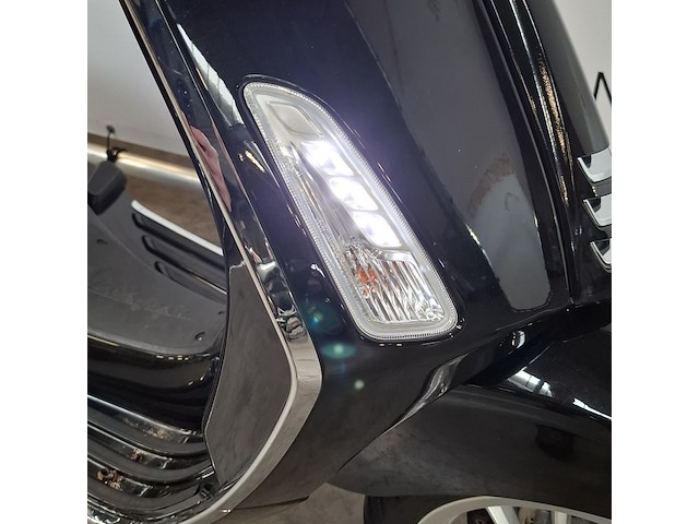 Motorscooter, piaggio, scooter - primavera 125 abs, 2023 - afbeelding 14 van  42