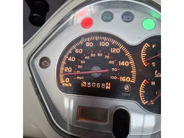 Motorscooter, piaggio, scooter gts 300 i.e. super, 2010 - afbeelding 3 van  31