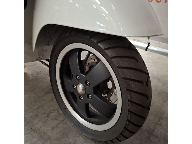 Motorscooter, piaggio, scooter gts 300 i.e. super, 2010 - afbeelding 8 van  31