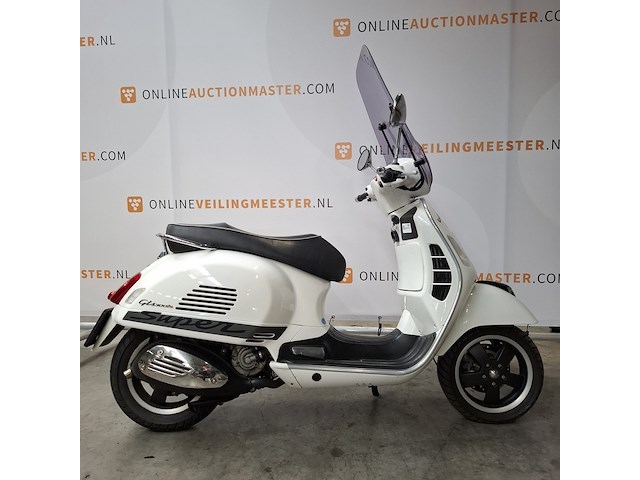 Motorscooter, piaggio, scooter gts 300 i.e. super, 2010 - afbeelding 1 van  31
