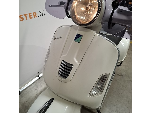 Motorscooter, piaggio, scooter gts 300 i.e. super, 2010 - afbeelding 15 van  31
