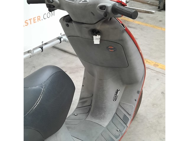 Motorscooter, piaggio, sfera - afbeelding 5 van  24