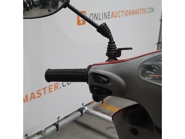 Motorscooter, piaggio, sfera - afbeelding 8 van  24