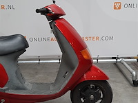 Motorscooter, piaggio, sfera - afbeelding 19 van  24