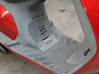 Motorscooter, piaggio, sfera - afbeelding 23 van  24
