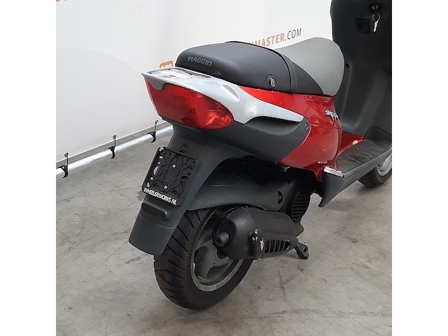 Motorscooter, piaggio, skipper 125 - afbeelding 20 van  20