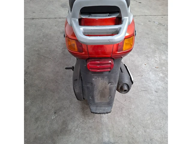 Motorscooter, piaggio, skipper 125 - afbeelding 10 van  18