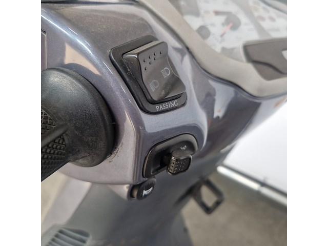 Motorscooter, piaggio, skipper lx 125 - afbeelding 14 van  24
