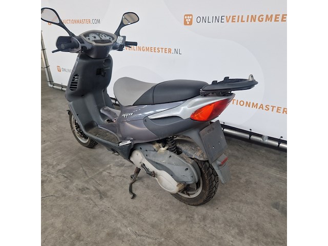 Motorscooter, piaggio, skipper lx 125 - afbeelding 21 van  24