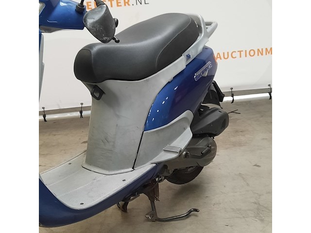 Motorscooter, piaggio, skipper - afbeelding 4 van  27