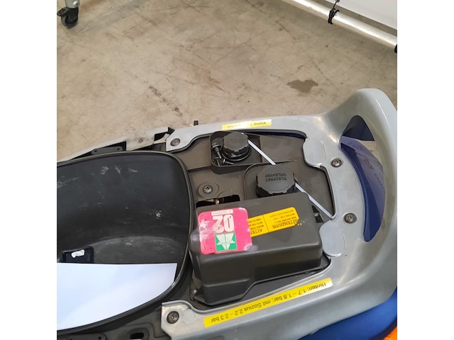 Motorscooter, piaggio, skipper - afbeelding 20 van  27