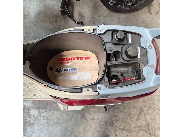 Motorscooter, piaggio, skr 125, 1993 - afbeelding 12 van  14