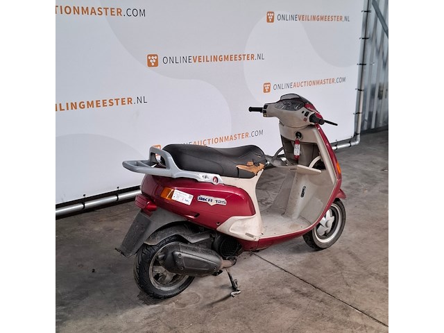 Motorscooter, piaggio, skr 125, 1993 - afbeelding 2 van  14