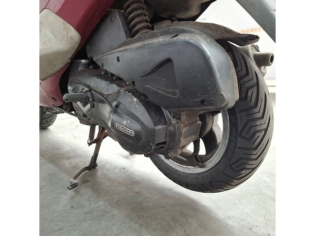 Motorscooter, piaggio, skr 125, 1993 - afbeelding 8 van  29