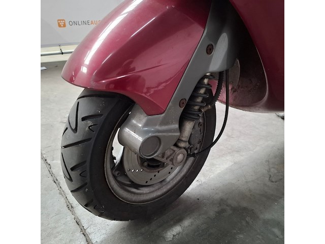 Motorscooter, piaggio, skr 125, 1993 - afbeelding 19 van  29