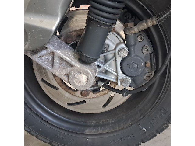 Motorscooter, piaggio, skr 125 - afbeelding 17 van  68