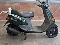 Motorscooter, piaggio, skr 125 - afbeelding 29 van  68