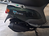 Motorscooter, piaggio, skr 125 - afbeelding 49 van  68