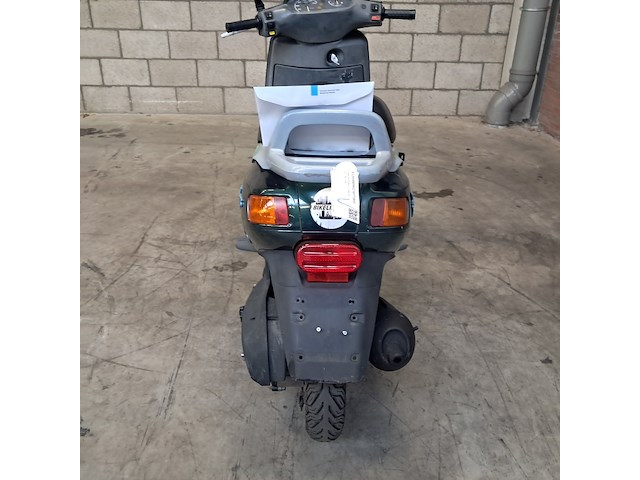 Motorscooter, piaggio, skr 125 - afbeelding 68 van  68