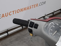 Motorscooter, piaggio, skr 125 - afbeelding 5 van  32