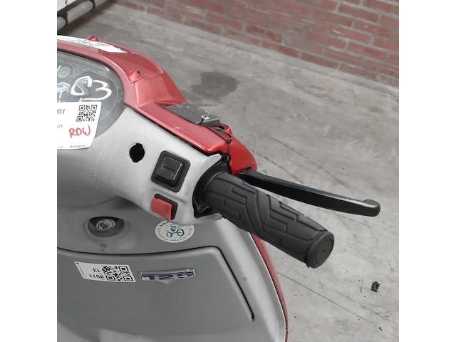Motorscooter, piaggio, skr 125 - afbeelding 6 van  32