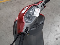 Motorscooter, piaggio, skr 125 - afbeelding 17 van  32