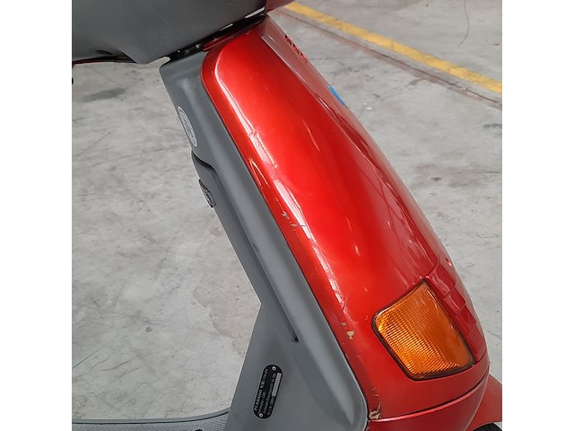 Motorscooter, piaggio, skr 125 - afbeelding 25 van  32