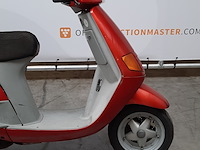 Motorscooter, piaggio, skr 125 - afbeelding 27 van  32