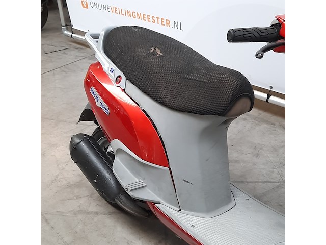Motorscooter, piaggio, skr 125 - afbeelding 31 van  32