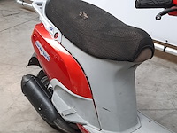 Motorscooter, piaggio, skr 125 - afbeelding 31 van  32
