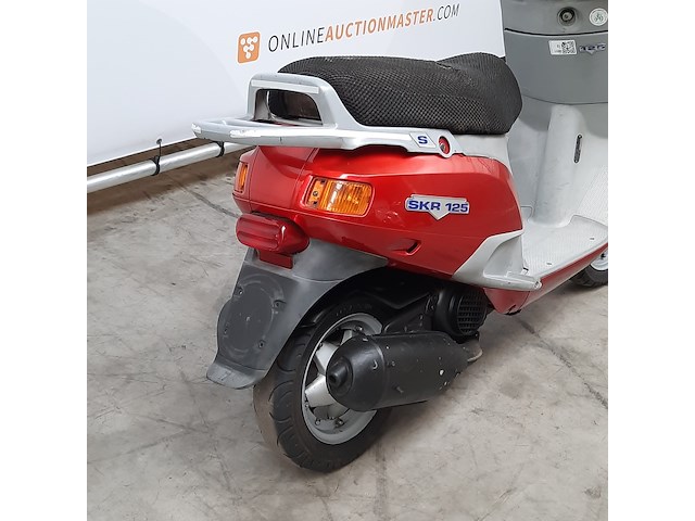 Motorscooter, piaggio, skr 125 - afbeelding 32 van  32