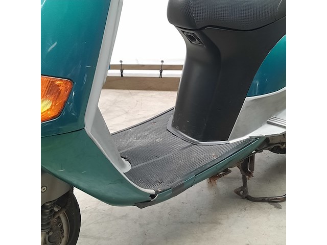 Motorscooter, piaggio, skr 125 - afbeelding 10 van  32