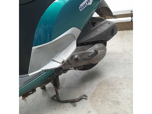 Motorscooter, piaggio, skr 125 - afbeelding 13 van  32