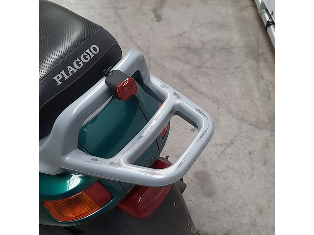 Motorscooter, piaggio, skr 125 - afbeelding 15 van  32