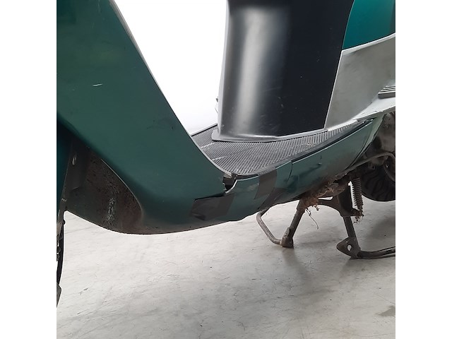 Motorscooter, piaggio, skr 125 - afbeelding 25 van  32