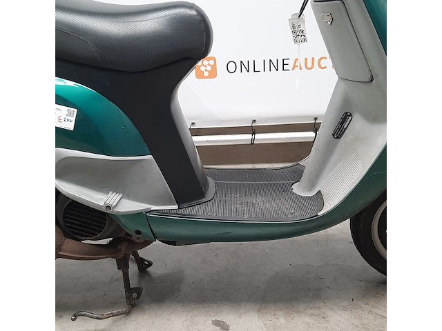 Motorscooter, piaggio, skr 125 - afbeelding 23 van  32