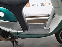 Motorscooter, piaggio, skr 125 - afbeelding 23 van  32