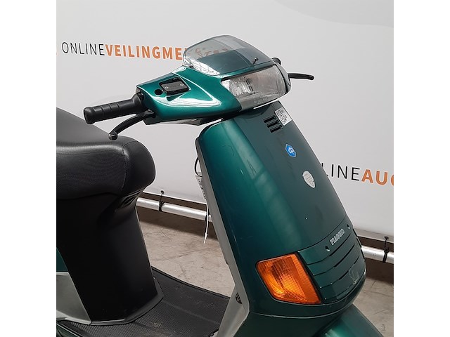 Motorscooter, piaggio, skr 125 - afbeelding 28 van  32