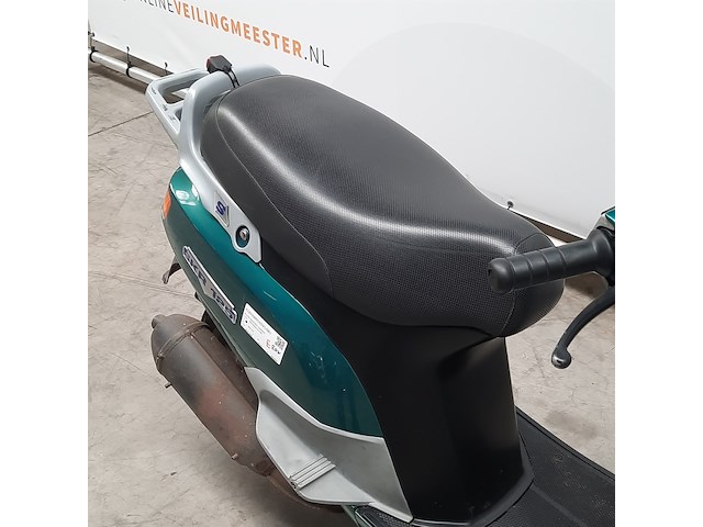 Motorscooter, piaggio, skr 125 - afbeelding 29 van  32
