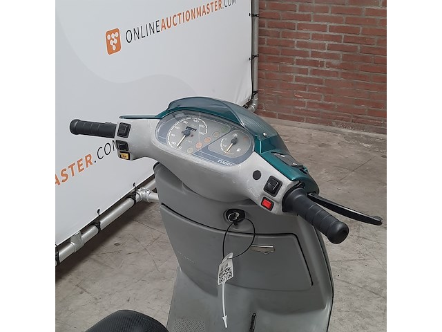 Motorscooter, piaggio, skr 125 - afbeelding 32 van  32