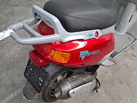 Motorscooter, piaggio, skr 125 - afbeelding 4 van  25