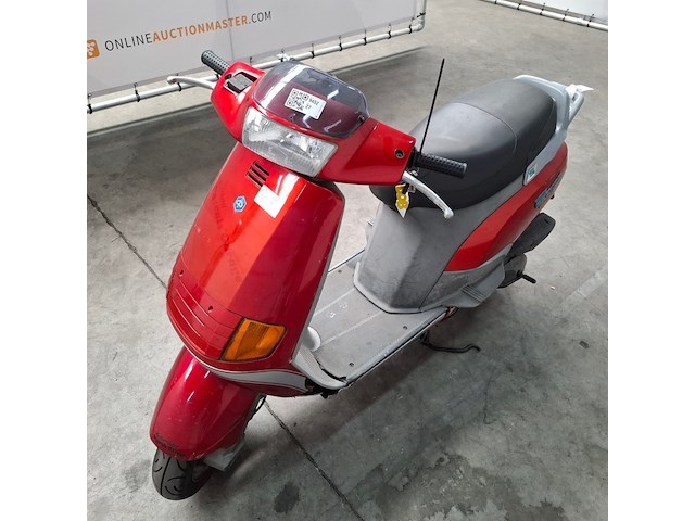 Motorscooter, piaggio, skr 125 - afbeelding 18 van  25