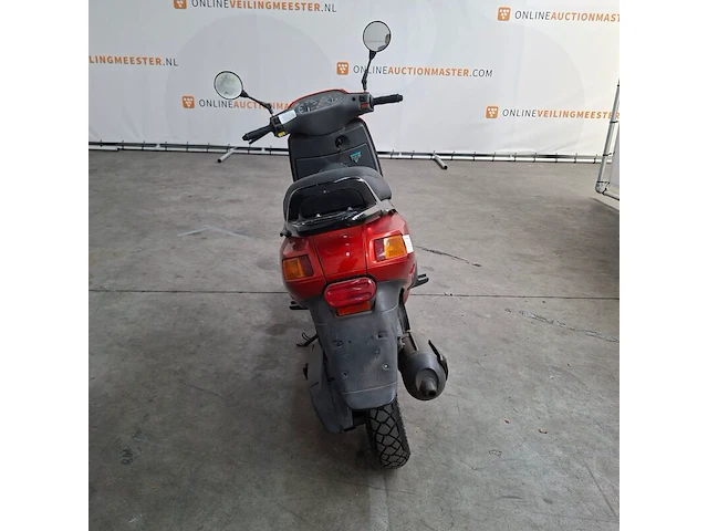 Motorscooter, piaggio, skr 125 - afbeelding 21 van  23