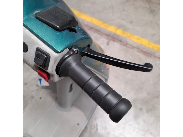 Motorscooter, piaggio, skr125 - afbeelding 3 van  33