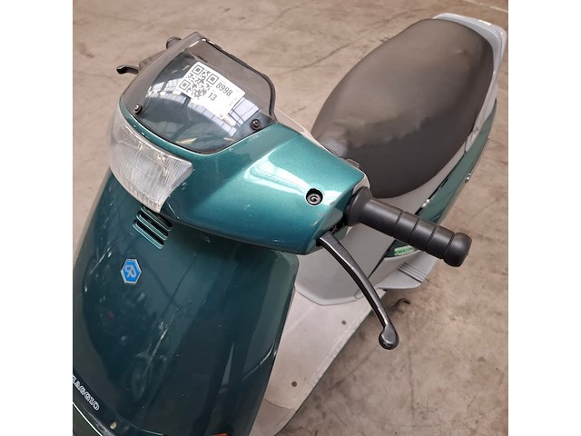 Motorscooter, piaggio, skr125 - afbeelding 21 van  33